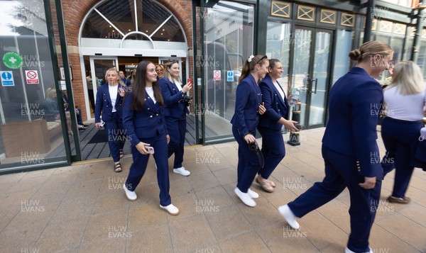 170825 - Women’s Rugby World Cup Welcome Ceremony - Wales depart the team hotel to head to the Women’s Rugby World Cup welcome ceremony at Manchester Town Hall 