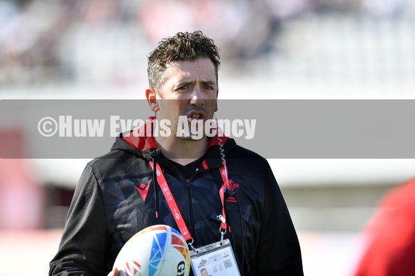 210122 - Wales - HSBC World Rugby Sevens Series -  Wales Coach Nick Wakley