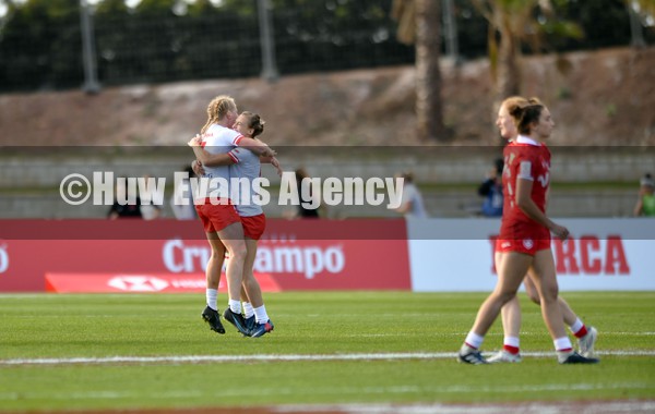 220122 - Canada v Poland Women - HSBC World Rugby Sevens Series -  Poland’s players celebrate win