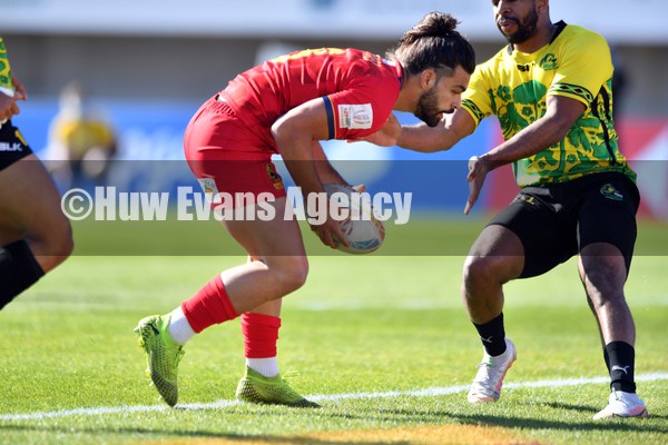 220122 - Jamaica v Spain - HSBC World Rugby Sevens Series -  Spain’s Juan Martinez scores try