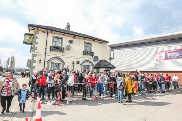 220423 - Wrexham v Boreham Wood - Vanarama National League - Fans gather at The Turf pub