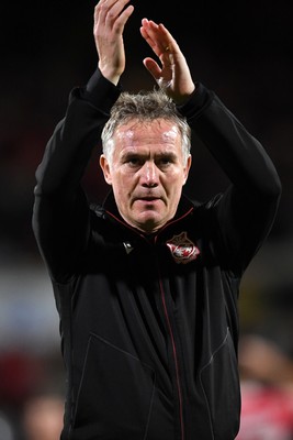 281025 - Wrexham v Cardiff City - Carabao Cup Round 4 - Phil Parkinson, Wrexham Manager