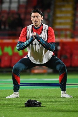 281025 - Wrexham v Cardiff City - Carabao Cup Round 4 - Kieffer Moore of Wrexham