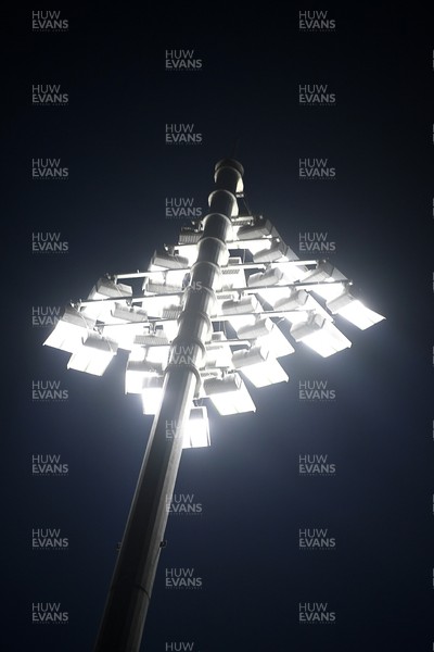 281025 - Wrexham v Cardiff City - Carabao Cup Round 4 - A floodlight at the Stok Cae Ras