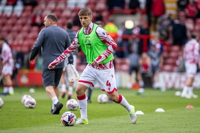 260425 - Wrexham v Charlton Athletic - Sky Bet League 1 - Max Cleworth of Wrexham AFC ahead of kick off