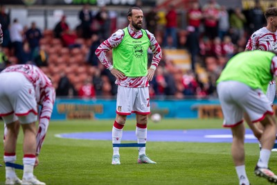 260425 - Wrexham v Charlton Athletic - Sky Bet League 1 - Steven Fletcher of Wrexham AFC ahead of kick off