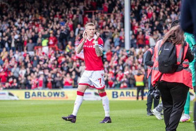 260425 - Wrexham v Charlton Athletic - Sky Bet League 1 - James McClean of Wrexham AFC ahead of kick off