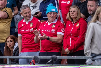 260425 - Wrexham v Charlton Athletic - Sky Bet League 1 - Wrexham fans