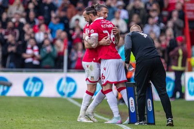260425 - Wrexham v Charlton Athletic - Sky Bet League 1 - Steven Fletcher of Wrexham AFC replaces Jay Rodrigues in the second half