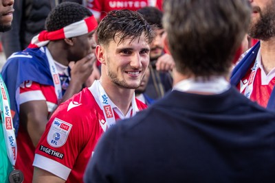 260425 - Wrexham v Charlton Athletic - Sky Bet League 1 - Wrexham players celebrate at full time