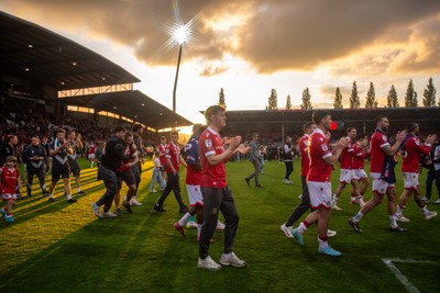 260425 - Wrexham v Charlton Athletic - Sky Bet League 1 - Wrexham players celebrate at full time