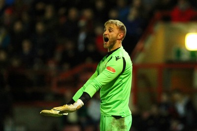 011218  Wrexham AFC v Newport County - Emirates FA Cup - Round 2 -  Rob Lainton of Wrexham  