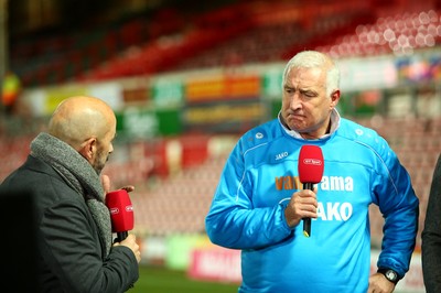 011218  Wrexham AFC v Newport County - Emirates FA Cup - Round 2 -  Assistant Manager of Wrexham Graham Barrow gives an interview to BT Sport after the game