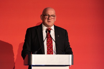 301125 - Welsh Rugby Union AGM, Vale Hotel - Welsh Rugby Union Chairman Richard Collier-Keywood addresses delegates at the AGM
