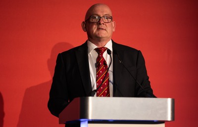 301125 - Welsh Rugby Union AGM, Vale Hotel - Welsh Rugby Union Chairman Richard Collier-Keywood addresses delegates at the AGM