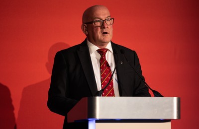 301125 - Welsh Rugby Union AGM, Vale Hotel - Welsh Rugby Union Chairman Richard Collier-Keywood addresses delegates at the AGM