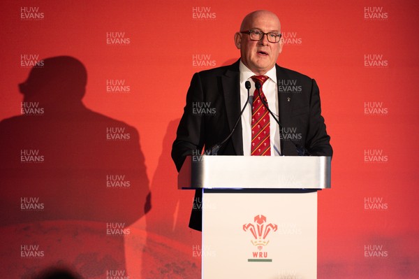 301125 - Welsh Rugby Union AGM, Vale Hotel - Welsh Rugby Union Chairman Richard Collier-Keywood addresses delegates at the AGM