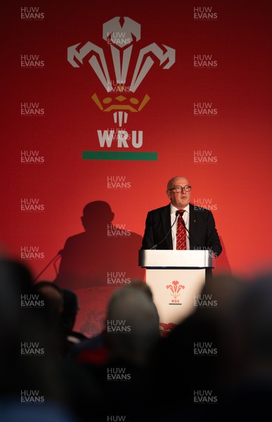 301125 - Welsh Rugby Union AGM, Vale Hotel - Welsh Rugby Union Chairman Richard Collier-Keywood addresses delegates at the AGM