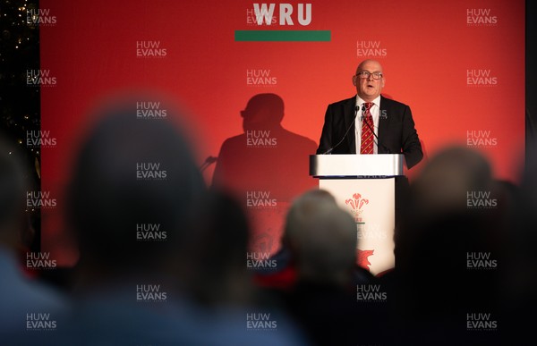 301125 - Welsh Rugby Union AGM, Vale Hotel - Welsh Rugby Union Chairman Richard Collier-Keywood addresses delegates at the AGM