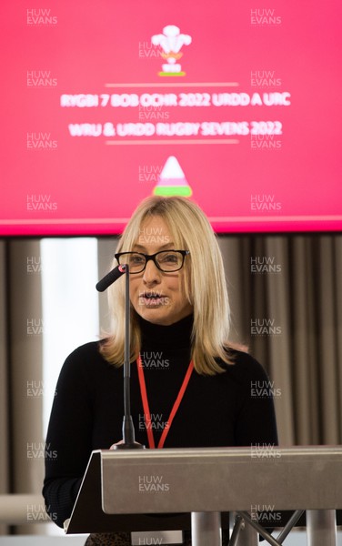160222 - WRU and Urdd Rugby Sevens 2022 Launch, Principality Stadium - Sian Lewis CEO of the Urdd speaking at the launch event at the Principality Stadium for the WRU and Urdd Rugby Sevens 2022 tournament
