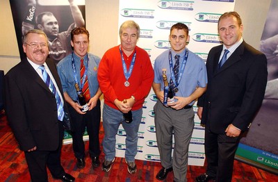 WRU Awards 041103