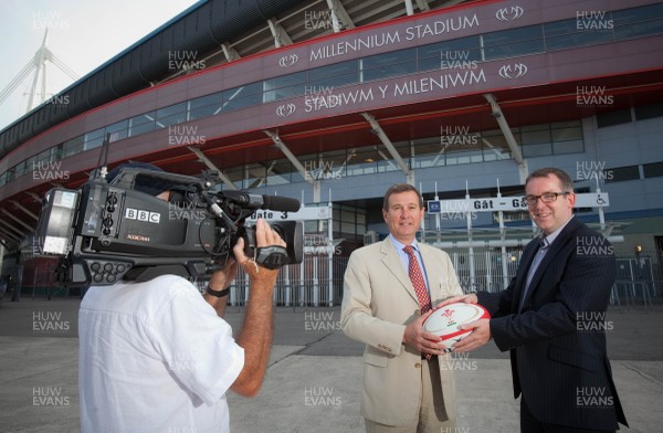 150713 - WRU and BBC Announcement - Roger Lewis, Group Chief Executive of the WRU and Rhodri Talfan Davies, Director BBC Cymru Wales, announce a long term deal to show Wales Autumn Series matches on the BBC