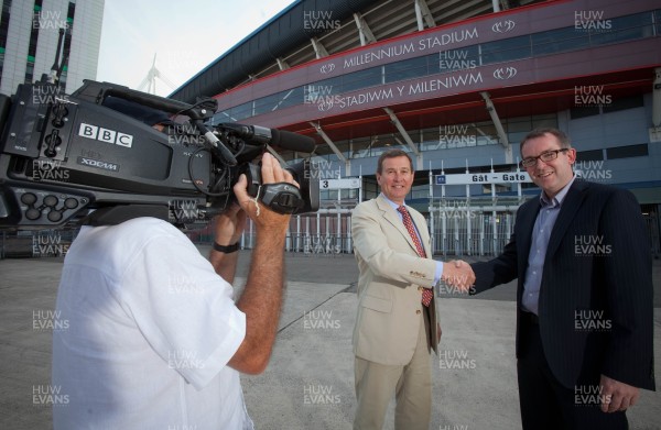 150713 - WRU and BBC Announcement - Roger Lewis, Group Chief Executive of the WRU and Rhodri Talfan Davies, Director BBC Cymru Wales, announce a long term deal to show Wales Autumn Series matches on the BBC