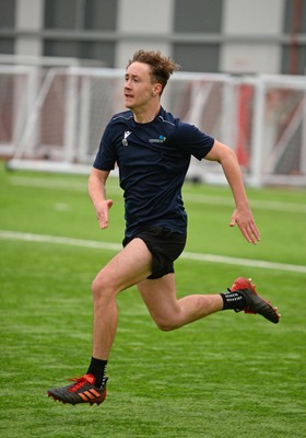 260424 - WRU - Cardiff Vale Training session - Action shots during training