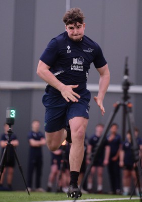 260424 - WRU - Cardiff Vale Training session - Action shots during training