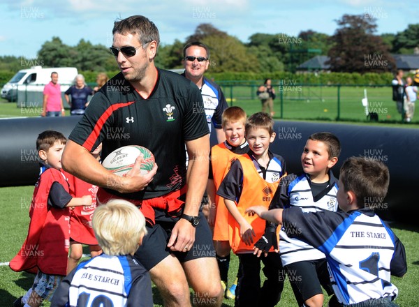 190813 - WRU - Admiral Festival of Rugby -Ryan Jones gets involved in the cage rugby