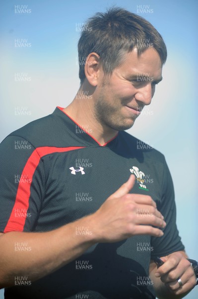 180813 - WRU - Admiral Festival of Rugby -Ryan Jones of Wales talks to young rugby players during a Q&A session at the Admiral Festival Of Rugby