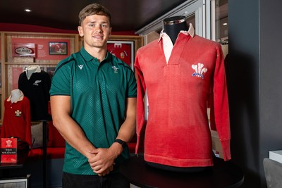 300926 - National Sporting Heritage Day WRU - Picture shows Alex Mann at the WRU National Sporting Heritage Day Event at the Principality Stadium in Cardiff, Wales