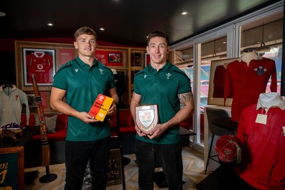 300926 - National Sporting Heritage Day WRU - Picture shows Alex Mann (left) and Josh Adams at the WRU National Sporting Heritage Day Event at the Principality Stadium in Cardiff, Wales