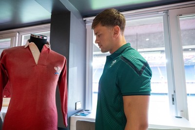 300926 - National Sporting Heritage Day WRU - Picture shows Alex Mann at the WRU National Sporting Heritage Day Event at the Principality Stadium in Cardiff, Wales