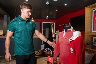 300926 - National Sporting Heritage Day WRU - Picture shows Alex Mann at the WRU National Sporting Heritage Day Event at the Principality Stadium in Cardiff, Wales