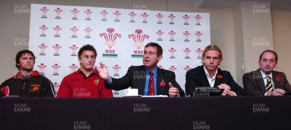 02.11.07 - WRU Press Conference - (L-R)Andy Williams, Jonathan Davies, Roger Lewis(WRU Group Chief Exec.), Alix Popham and Tim Burton(WRU Head of Operations) 