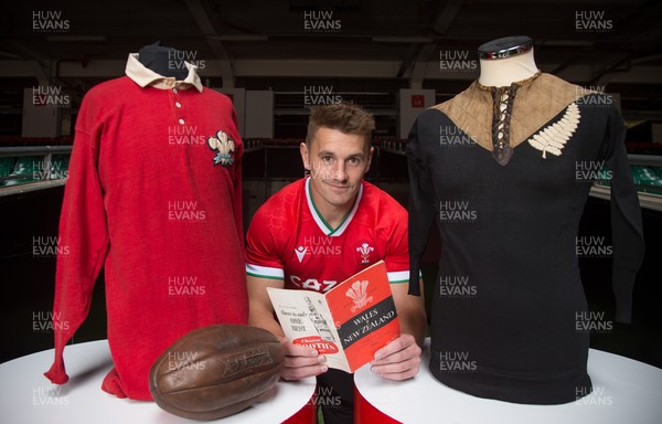 120821 - WRU Press Conference - Wales' Jonathan Davies with shirts from the Wales v NZ match in 1905, match programme from 1953 and vintage match ball, after speaking to the media during a press conference at the Principality Stadium reviewing last session and looking forward to the Autumn Series of International matches