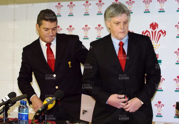 210206 - Welsh Rugby Union's David Pickering and Steve Lewis issue a statement after meeting with ex coach Mike Ruddock 