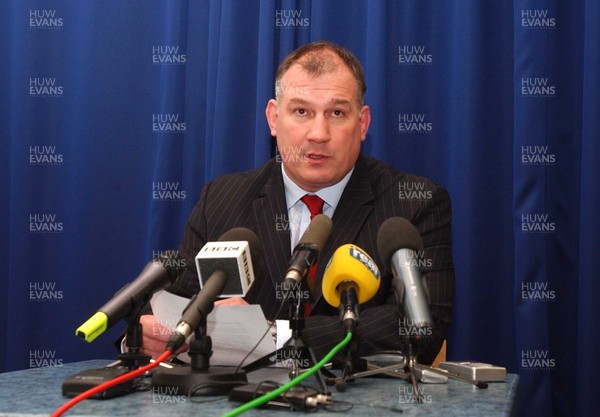 210206 - Ex Wales coach Mike Ruddock reads a statement relating to his resignation as Wales coach 