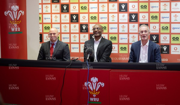 141223 - Welsh Rugby Union Press Conference - WRU interim CEO Nigel Walker, centre, with new Wales senior men's assistant coach Rob Howley, right, and new Wales U20s head coach Richard Whiffin, left, during a press conference to announce the coaching appointments