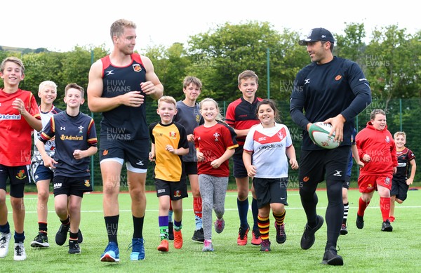 240817 - WRU Rugby Camps - Tyler Morgan and Gavin Henson