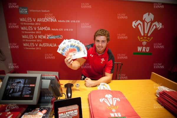 111012 - Opening of the new WRU Ticket Store at St Davids 2 in Cardiff