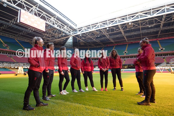 120122 - Welsh Rugby Union Women's Rugby Contracts - The first members of the Welsh Rugby Union Women's squad to be given full time contracts during the announcement at the Principality Stadium Left to right, Elinor Snowsill, Donna Rose, Lisa Neumann, Carys Phillips, Ffion Lewis, Hannah Jones, Natalia John, Alisha Butchers, Kiera Bevan and Siwan Lillicrap