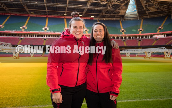 120122 - Welsh Rugby Union Women's Rugby Contracts - Wales internationals Carys Phillips, left, and Ffion Lewis, who both play for Worcester Warriors, at the Principality Stadium as the Welsh Rugby Union announce the first 12  full time contracts for Women international players