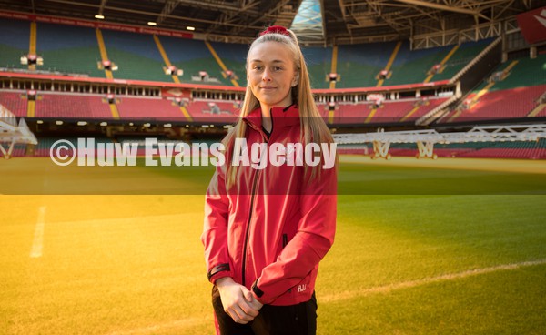 120122 - Welsh Rugby Union Women's Rugby Contracts - Wales international Hannah Jones at the Principality Stadium as the Welsh Rugby Union announce the first 12 full time contracts for Women international players