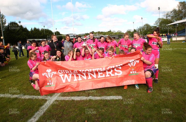 200517 - WRU Women's Super Cup Finals Day - Wattstown v Cardiff Quins - Youth Cup Final -  Cardiff Quins celebrate winning the Youth Cup Final 