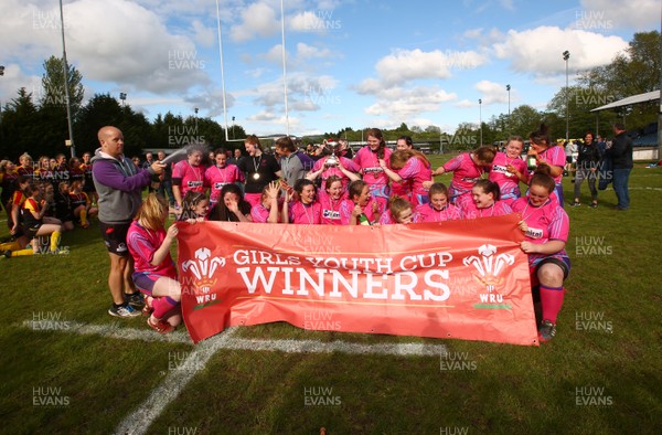 200517 - WRU Women's Super Cup Finals Day - Wattstown v Cardiff Quins - Youth Cup Final -  Cardiff Quins celebrate winning the Youth Cup Final 