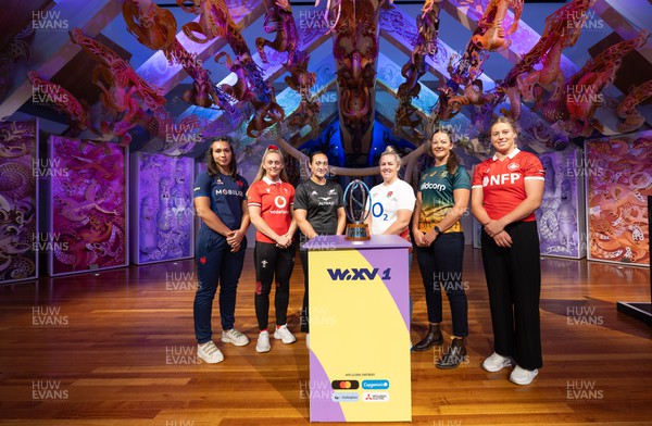 171023 - WXV1 Welcome Event and Captain’s Photocall - Captains Manae Feleu of France, Hannah Jones of Wales, Ruahei Demant of New Zealand, Marlie Packer of England, Michaela Leonard of Australia and Sophie de Goede of Canada with the WXV1 Trophy at the traditional welcome event at Te Papa, Wellington
