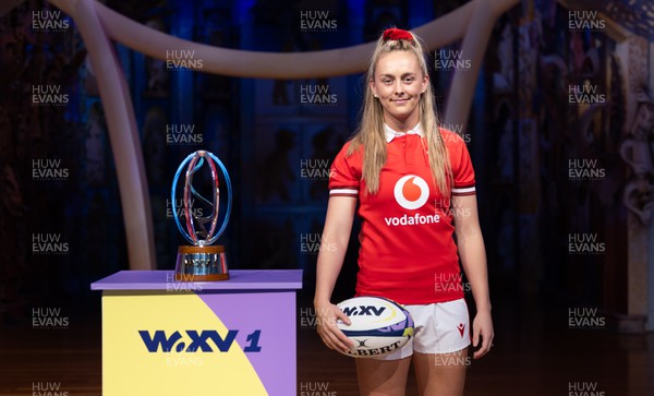 171023 - WXV1 Welcome Event and Captain’s Photocall - Wales Captain Hannah Jones with the WXV1 trophy at the traditional welcome event at Te Papa, Wellington