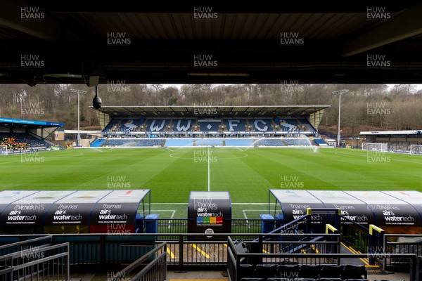 010126 - Wycombe Wanderers v Cardiff City - Sky Bet League 1 - A general view inside Adams Park prior to the game